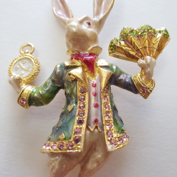 Kirks Folly White Rabbit Alice in Wonderland Enamel & Rhinestone Brooch - Picture 7 of 10
